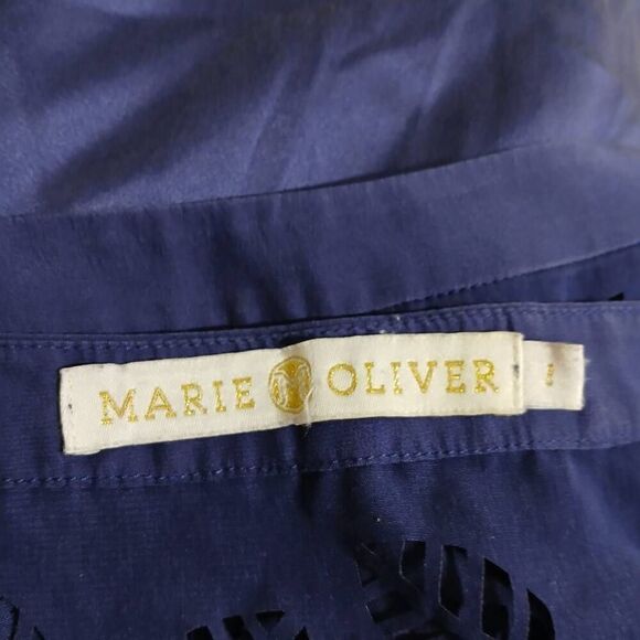 Marie Oliver 100% Silk Blue Cut-Out Top Size Large - Picture 8 of 9